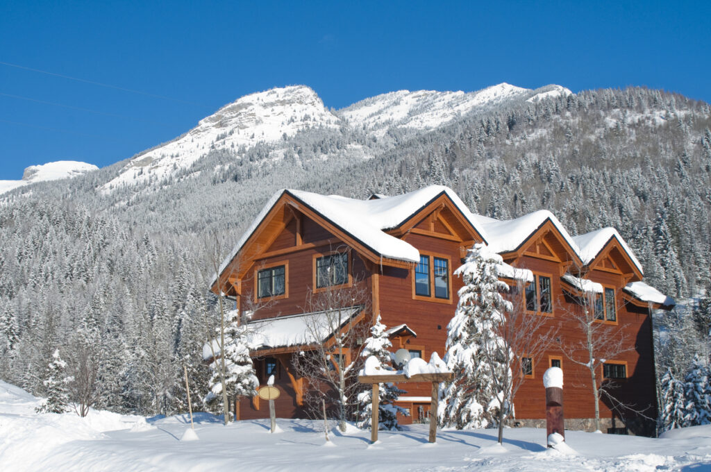 New Year, New Home: Why Winter Is the Smart Time to Start Planning a Custom Build